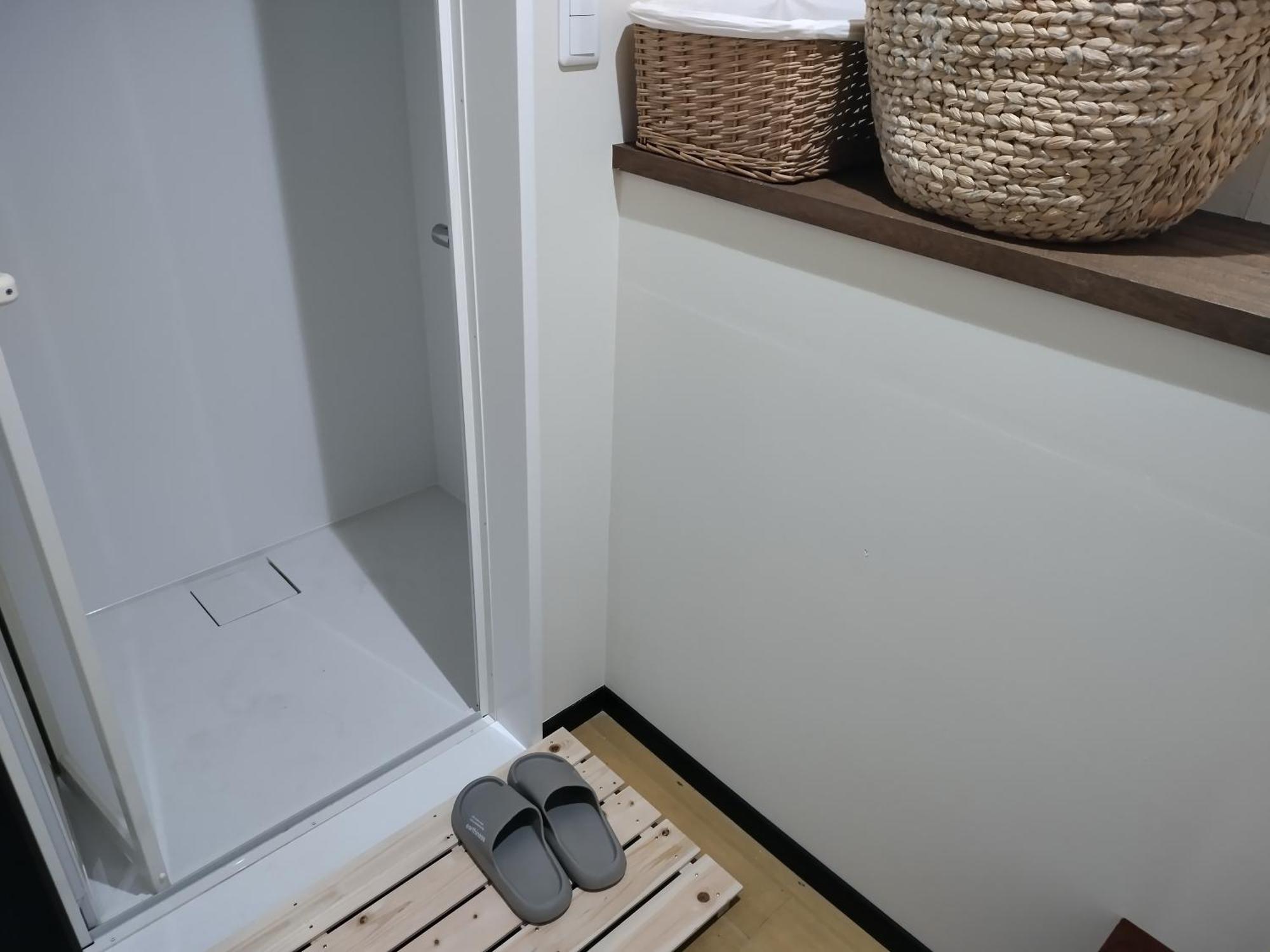 Backpackers Kur Guesthouse Asahirou 旅人湯治客舎朝日楼 Kaga  Exterior foto