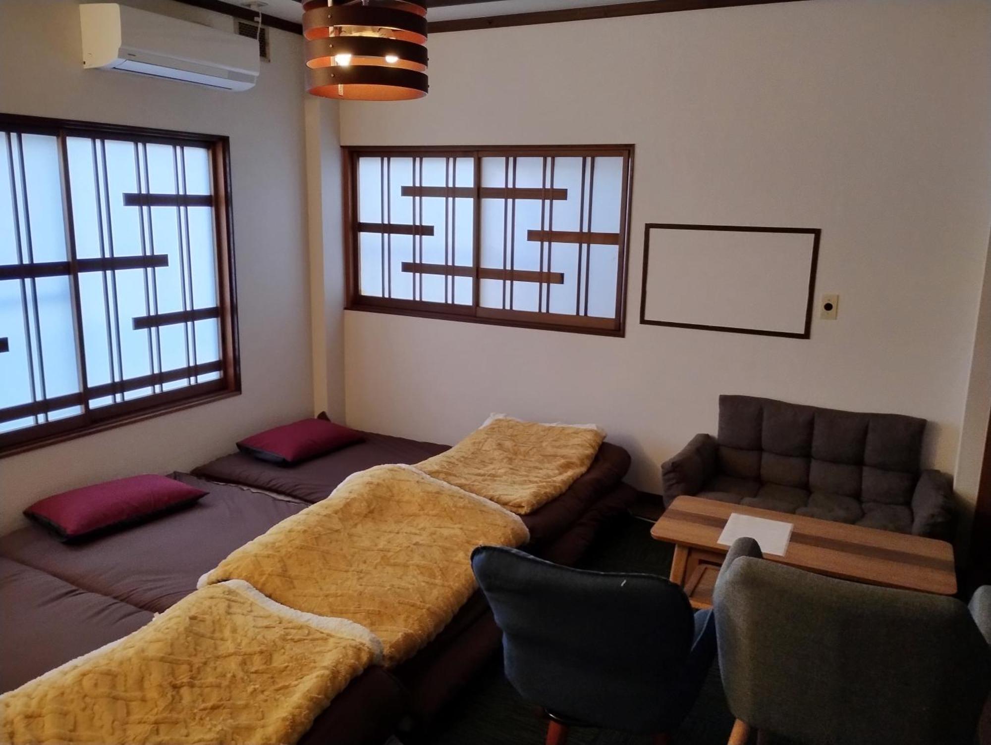 Backpackers Kur Guesthouse Asahirou 旅人湯治客舎朝日楼 Kaga  Exterior foto